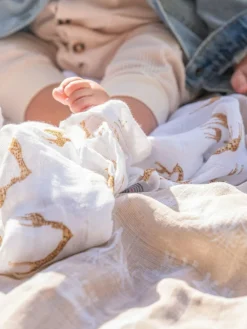 Aden + Anais White Large Blankets 100% Cotton Safari Dream Muslins 4 Pack^ Unisex|Newborn Accessories