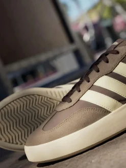 Best adidas Barreda Decode Trainers Brown