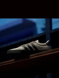 adidas VL Court Trainers^ Sneakers