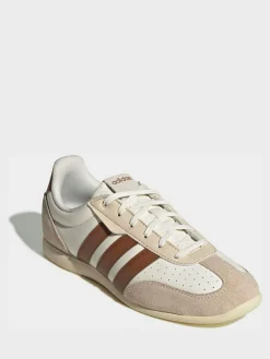 Best adidas Cream/White Barreda Lo Trainers