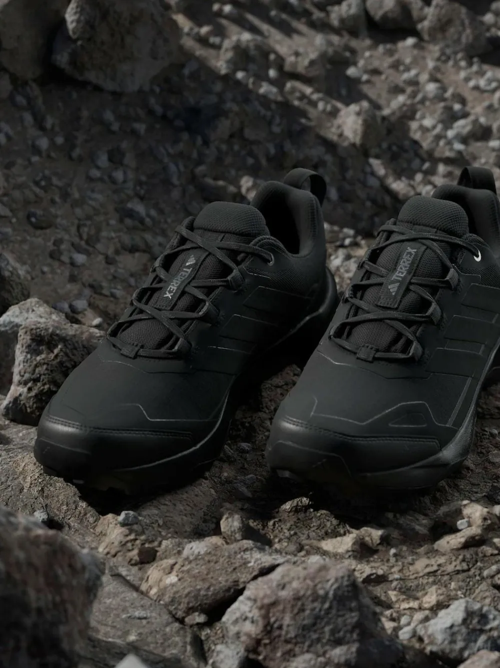 adidas Terrex adidas Terrex Skychaser AX5 GORE-TEX Hiking Trainers^ Sneakers