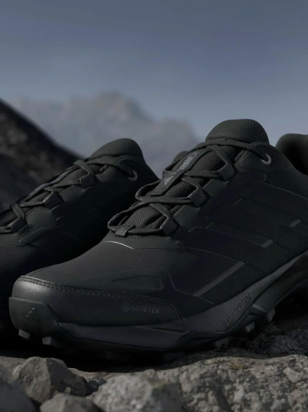 adidas Terrex adidas Terrex Skychaser AX5 GORE-TEX Hiking Trainers^ Sneakers