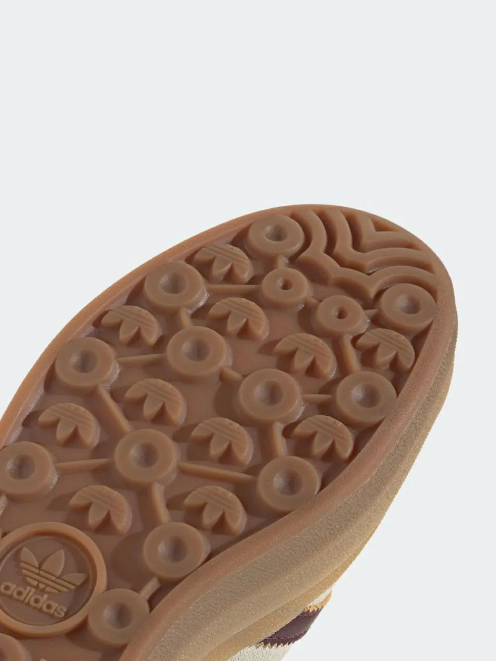 adidas originals Beige/Red Gazelle Bold W Trainers^Women Sportswear