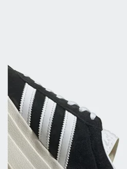 Discount adidas originals Black Dark Gazelle Bold W Trainers