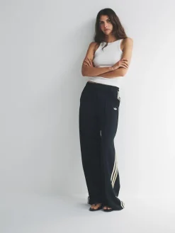 Outlet adidas originals Manager Tailored Trousers Black