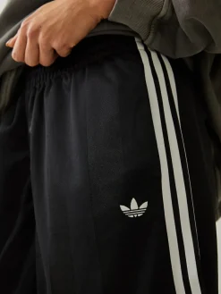 Sale adidas originals 3-Stripes Jaquard Shorts Black