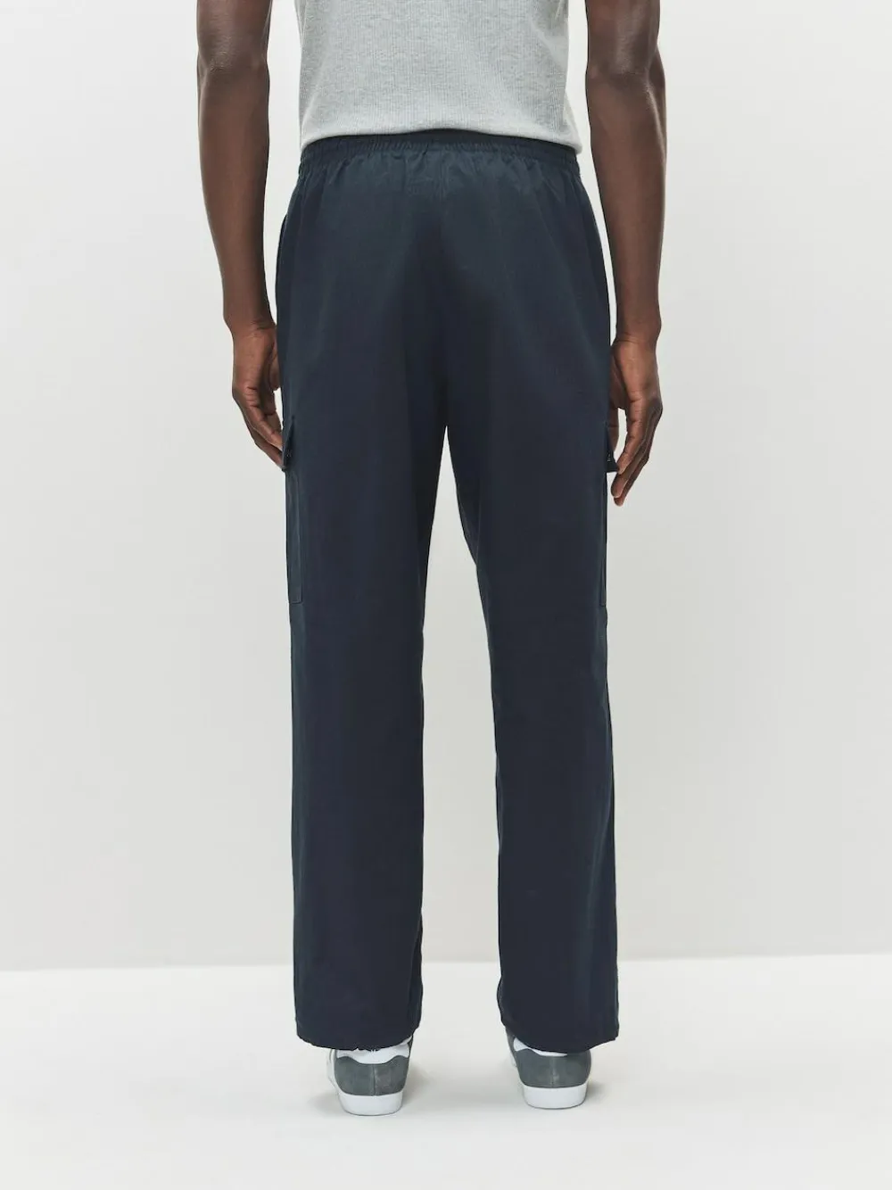 adidas originals Trefoil Essentials Woven Joggers^ Joggers|Joggers