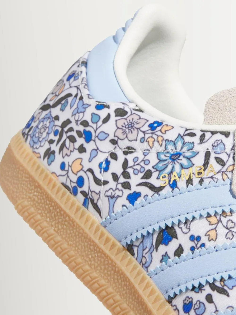 Outlet adidas originals Blue/Grey Floral Samba OG x Liberty London Junior Trainers