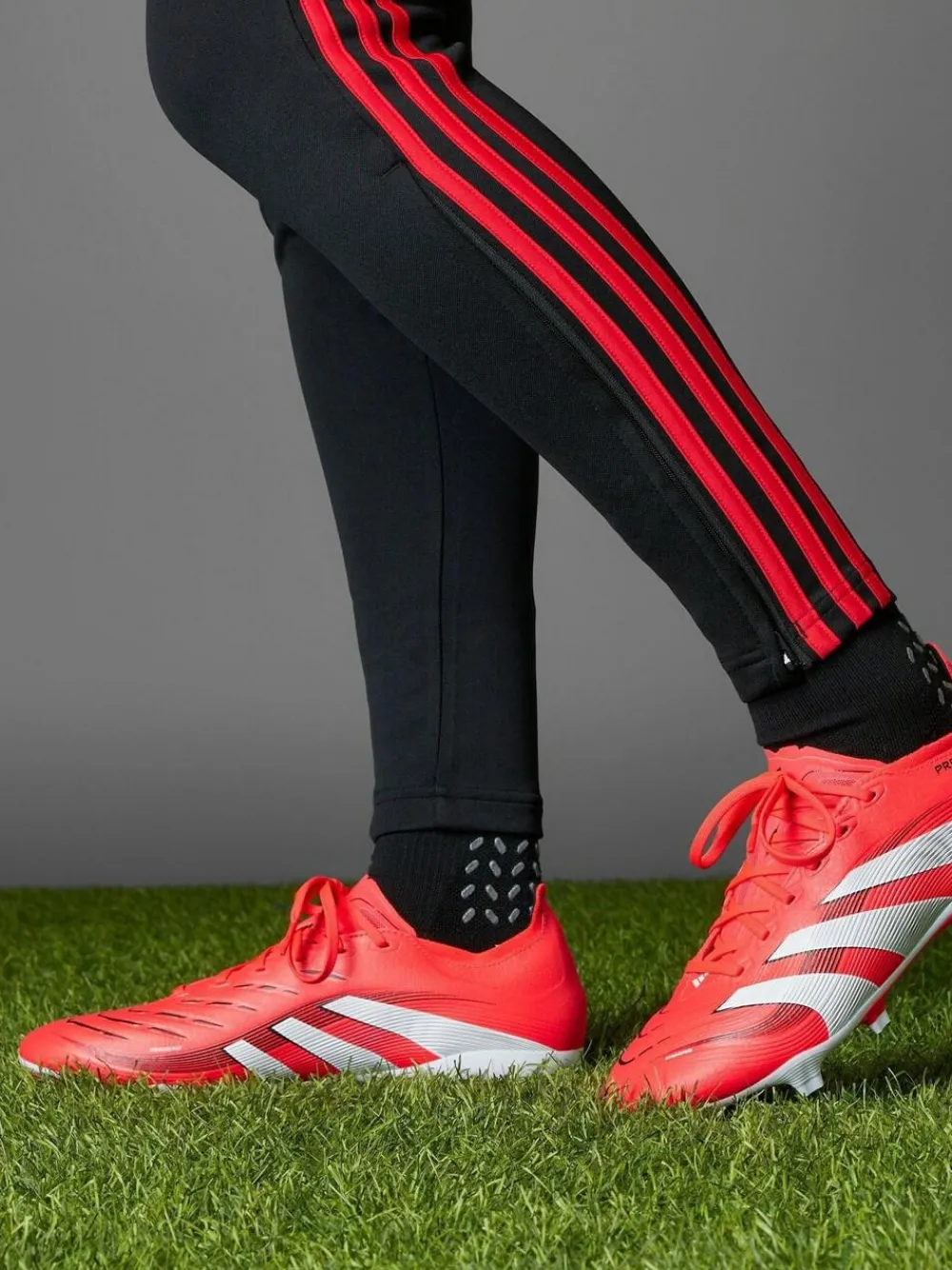 adidas Red Predator League Fg/MG Football Boots^ Soccer Cleats