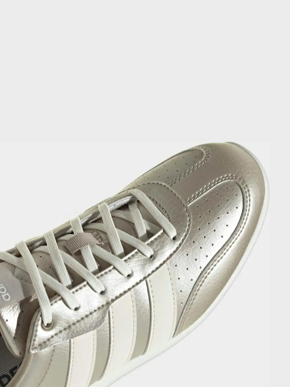 adidas Silver Barreda Lo Trainers^Women Sneakers
