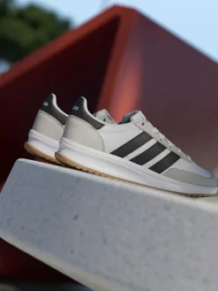 Clearance adidas White/Black/Grey Run 70s 2.0 Lace Junior Trainers