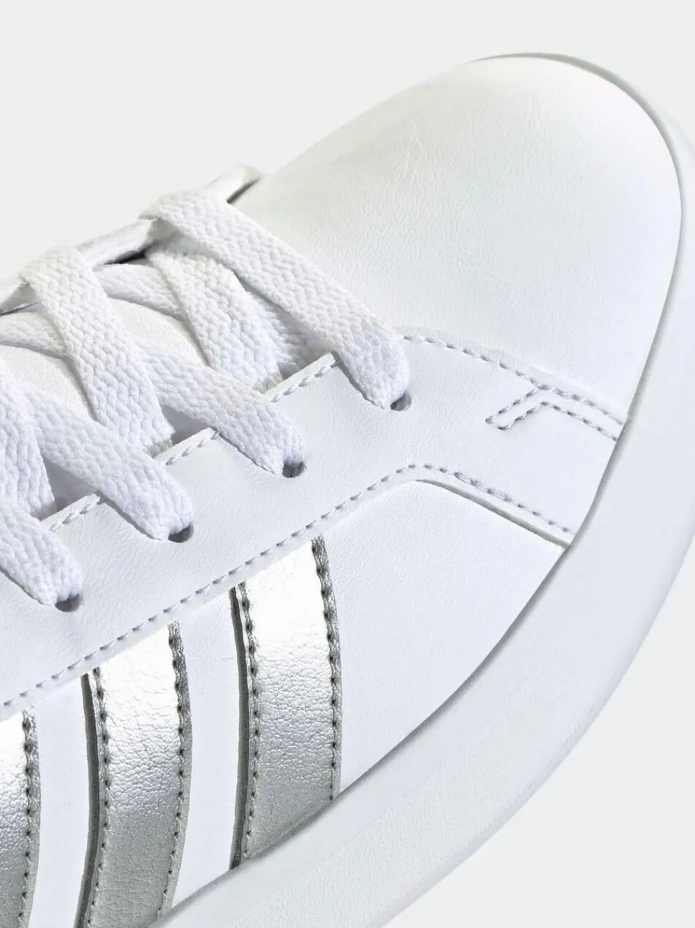 Best adidas White/Silver Grand Court 3.0 Junior Trainers