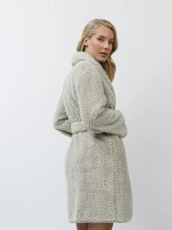 Aruelle Ela Luxury Mid Length Chevron Design Cream Robe^Women Bathrobes