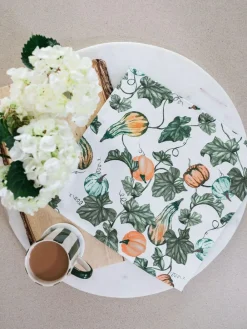 Avalon Home Set of 2 Green Fallen Gourds Napkins^ Table Linen, Placemats & Coasters