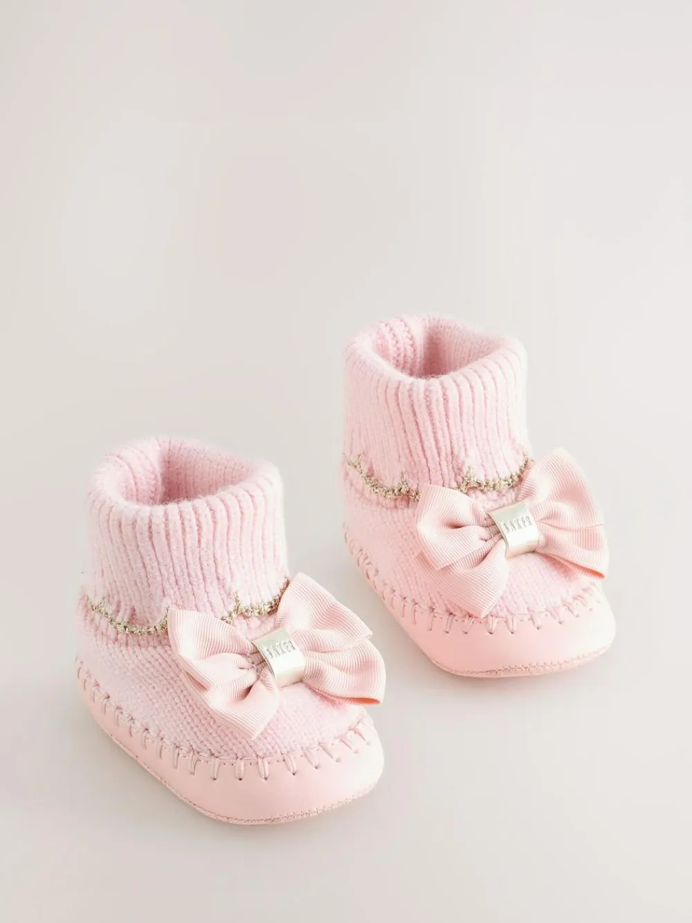 Hot Baker by Ted Baker Baby Girls Scallop Edge Knitted Padders Booties with Bow Pink