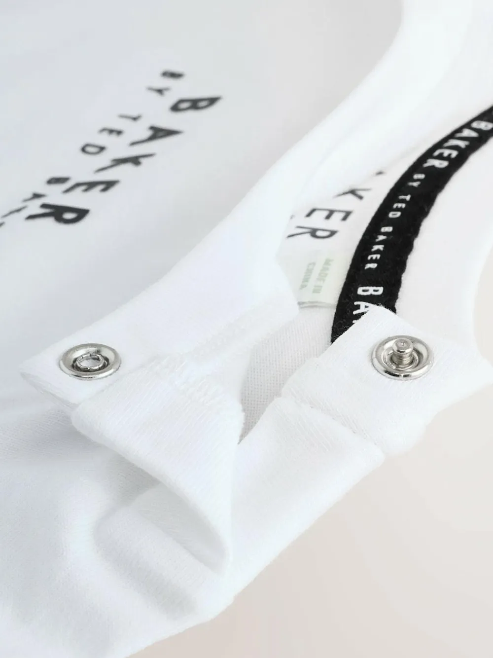 Baker by Ted Baker Quilted Jacket T-Shirt and Trousers 3 Piece Set^BOY Pants & Chinos