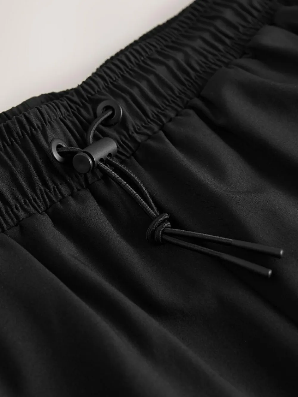 Next Active Cargo Gym Training Shorts Black