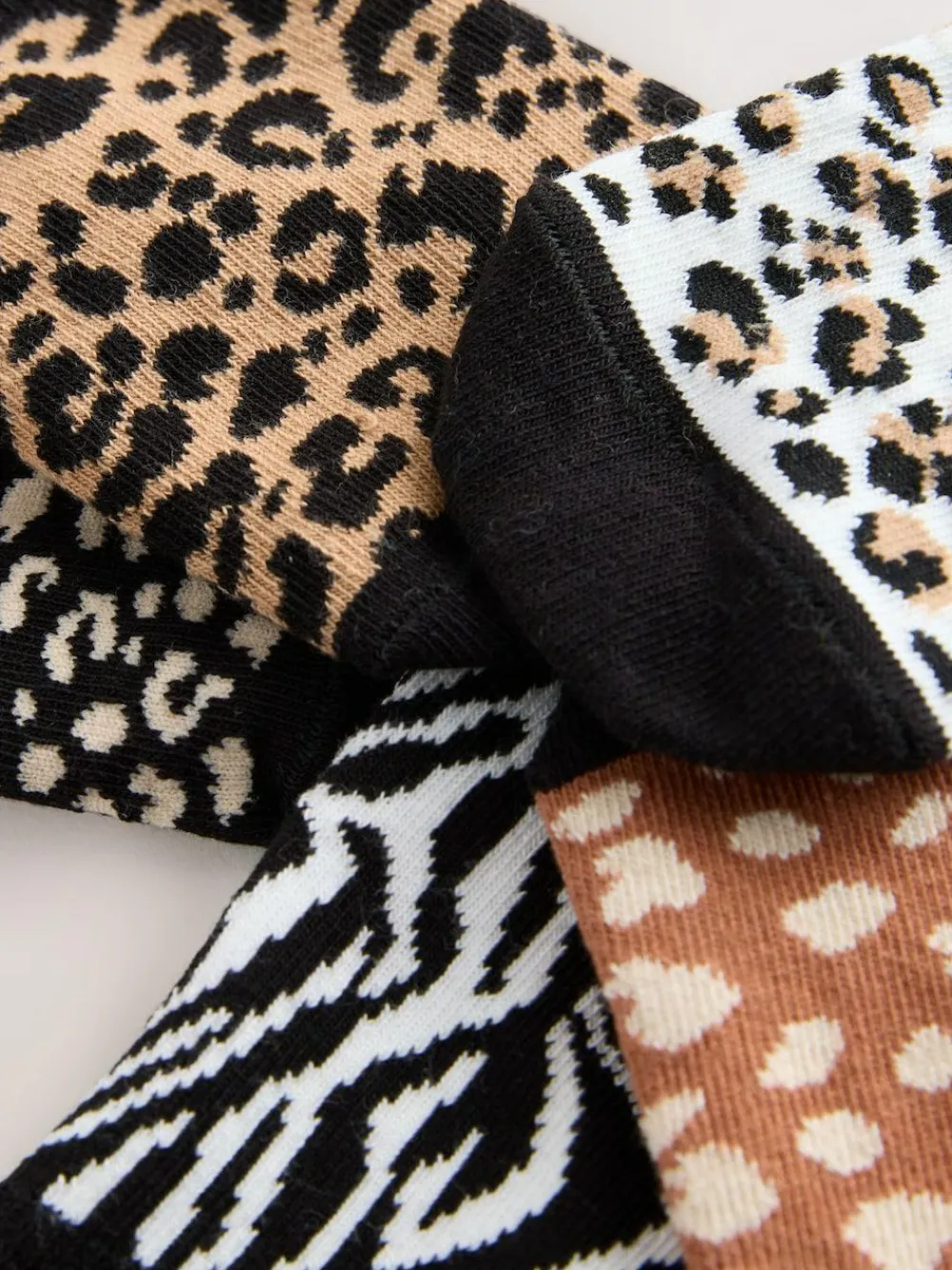 Next Black Animal Invisible Trainer Socks 5 Pack^Women Socks & Tights