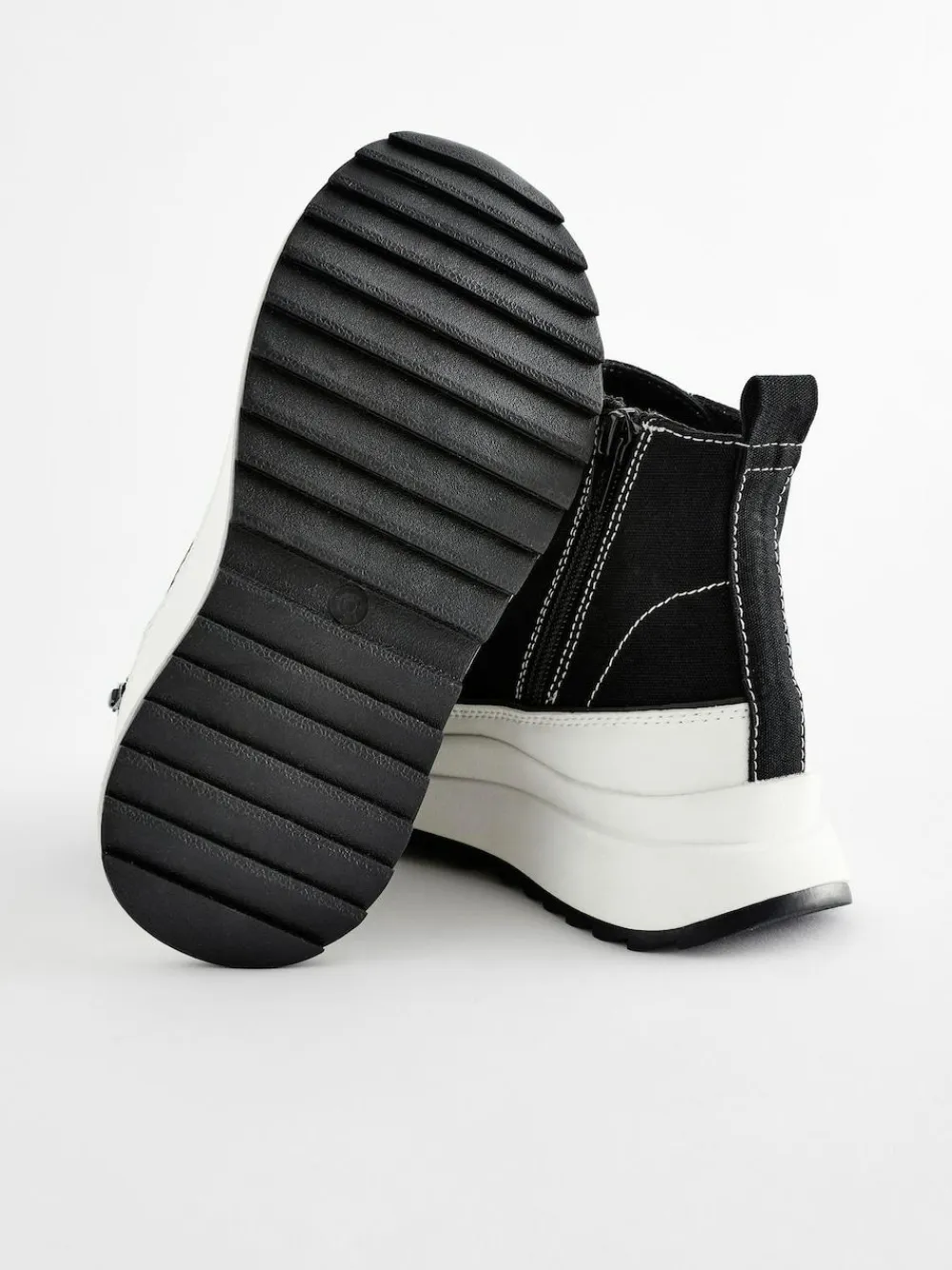 Outlet Next Extra Chunky Lace-Up With Zip Trainers Black