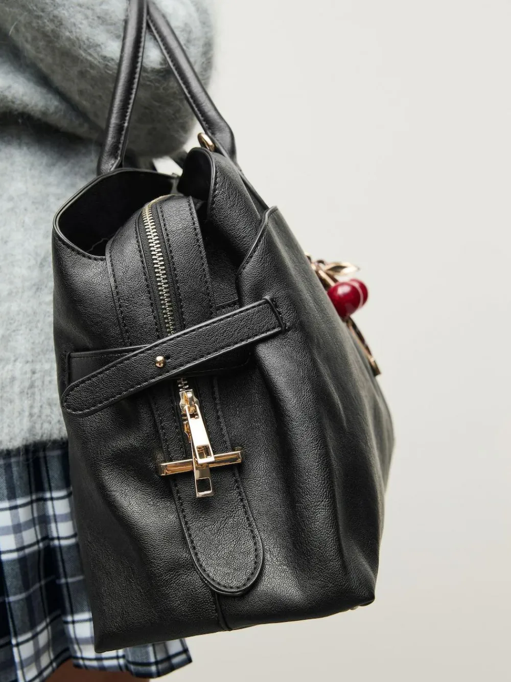 Next Large Tote Bag with Charms^Women Bags