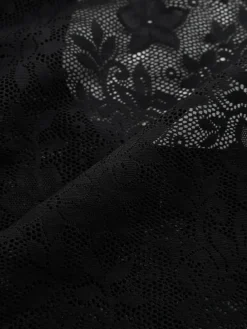 Next Midi All-Over Lace No VPL Knickers 3 Pack Black