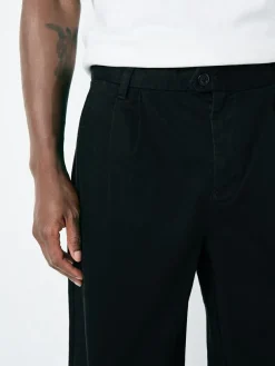Outlet Next Relaxed Tapered Fit Twin Pleated Stretch Chinos Trousers Black