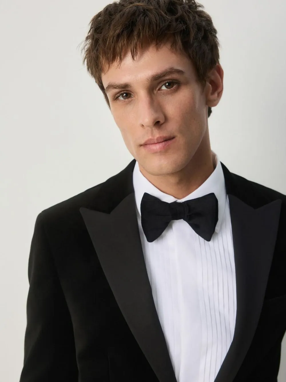 Hot Next Slim Fit Motionflex Stretch Velvet Blazer Black