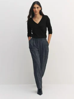 Next Black Soft Touch V-Neck Cotton Rich Jumpers 2 Pack^Women Knitwear|Knitwear