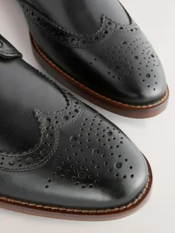 Next Standard Fit Leather Contrast Sole Brogue Shoes^ Shoes|Occasionwear