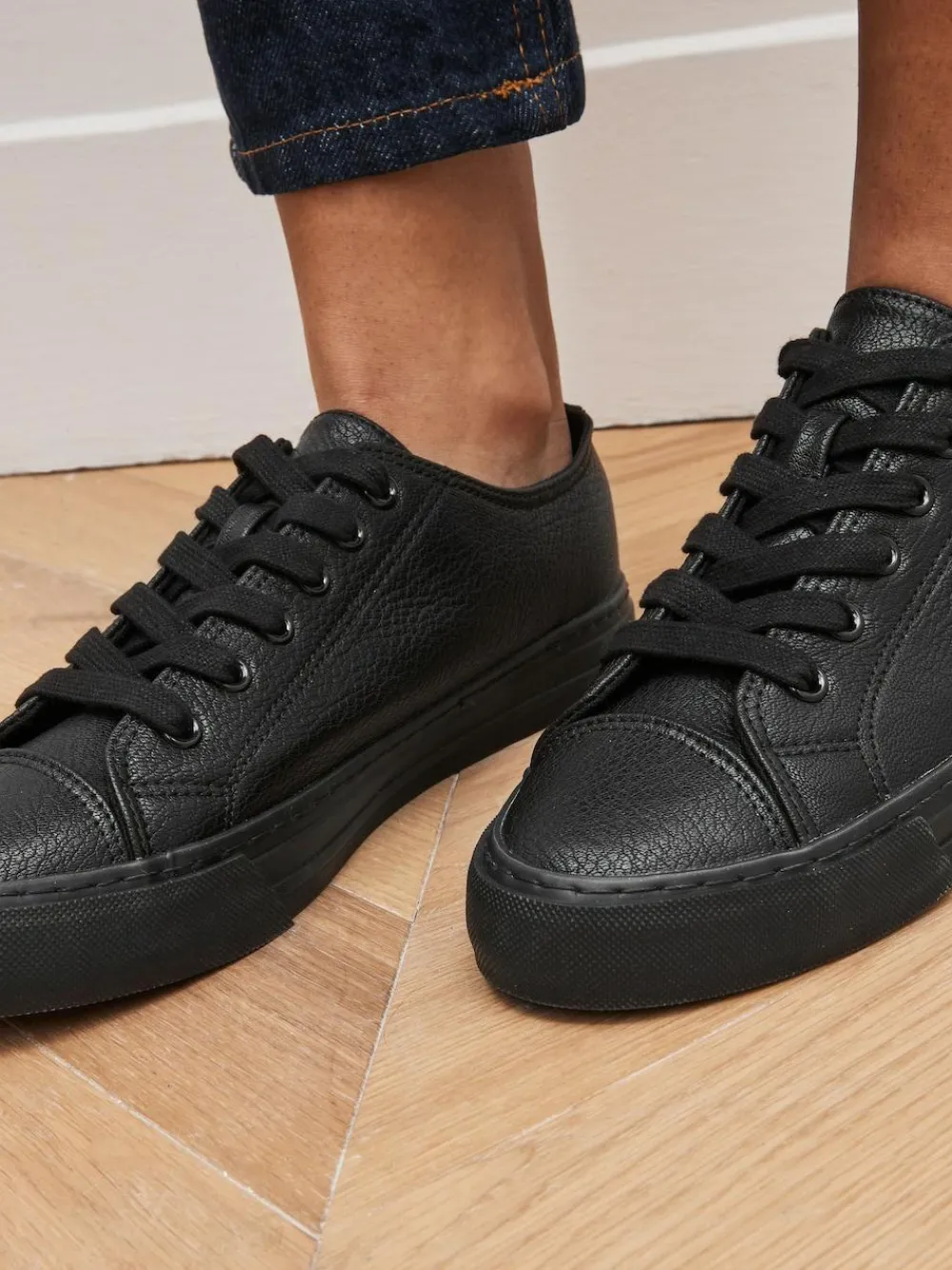 Sale Next Standard Fit Patent Baseball Trainers Black