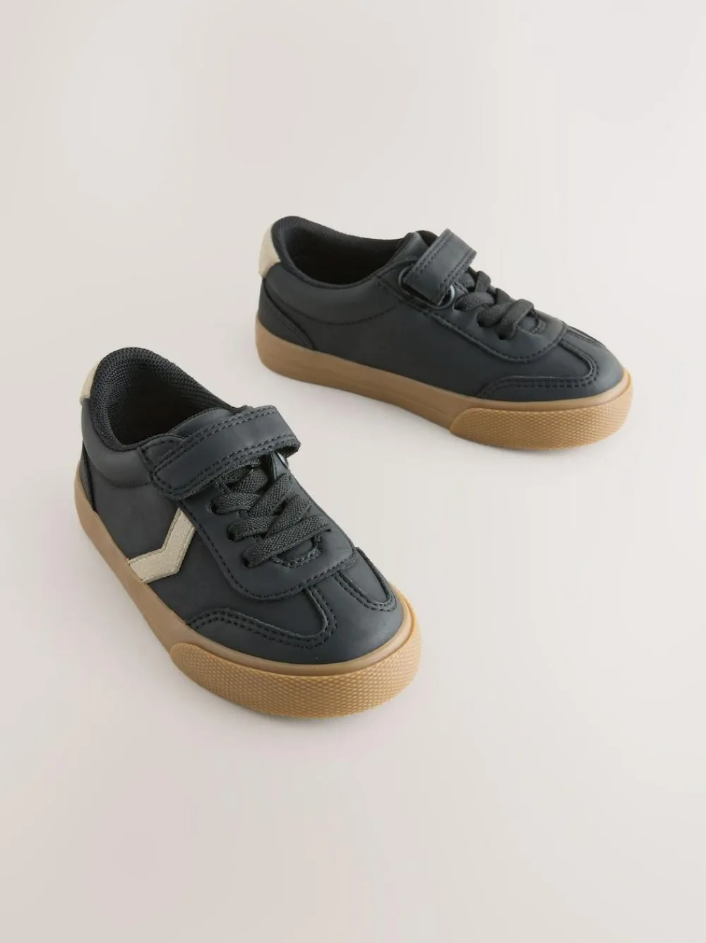 Outlet Next Wide Fit (G) Touch Fastening Elastic Lace Trainers Black