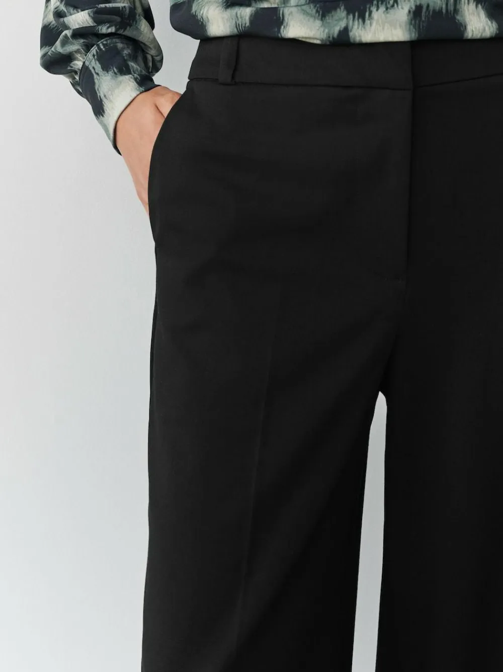 Next Black Wide Leg Tailored Trousers^Women Pants