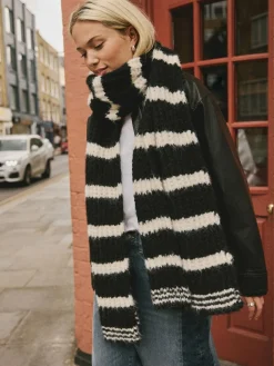 Next Knitted Wool Blend Striped Scarf^Women Hats, Gloves & Scarves|Hats, Gloves & Scarves