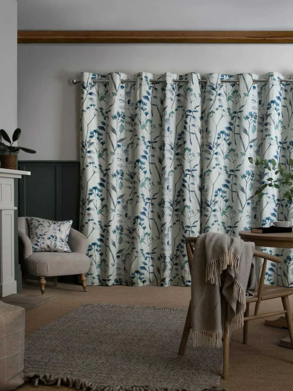 Next Isla Floral Print Blackout/Thermal Eyelet Curtains^ Curtains & Blinds