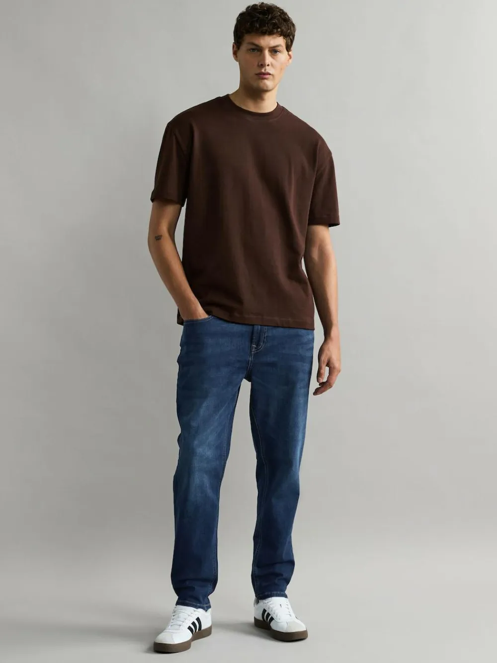 Online Next Blue Mid Regular Tapered Fit Classic Stretch Jeans