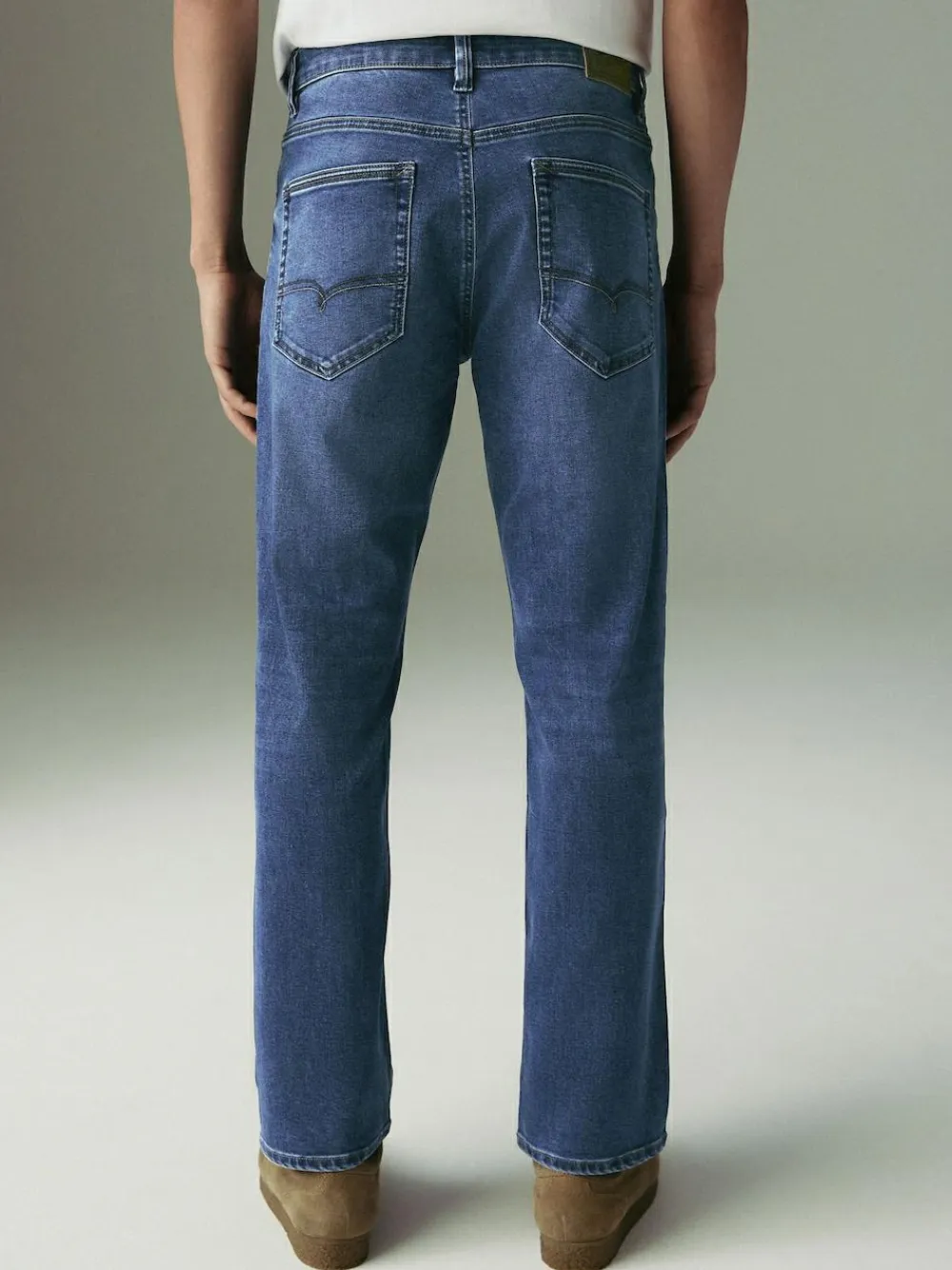 Next Blue Mid Straight Fit Motionflex Jeans^ Jeans|Jeans