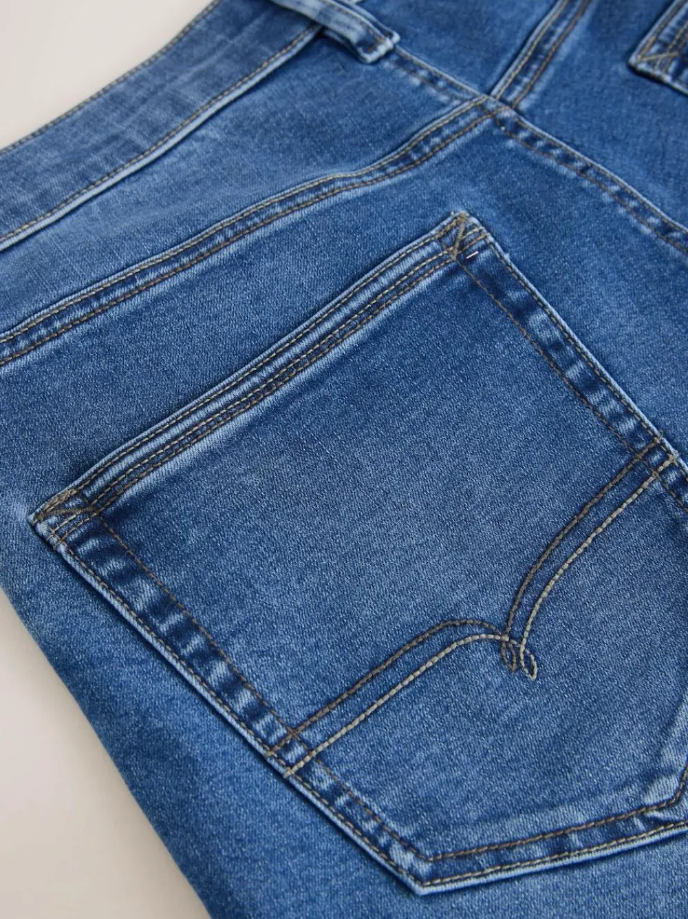 Next Blue Mid Straight Fit Motionflex Jeans^ Jeans|Jeans