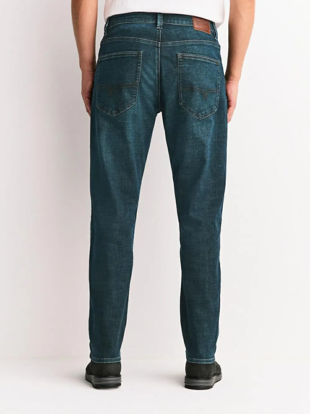 Next Blue Tint Slim Fit Motionflex Jeans^ Jeans|Jeans