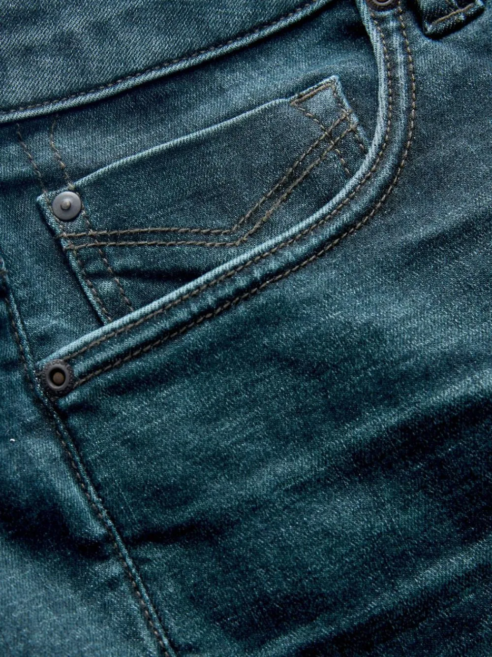 Next Blue Tint Slim Fit Motionflex Jeans^ Jeans|Jeans