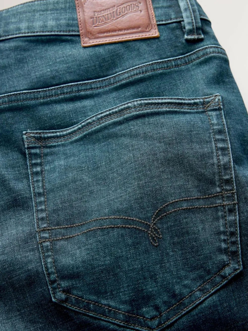 Next Blue Tint Slim Fit Motionflex Jeans^ Jeans|Jeans