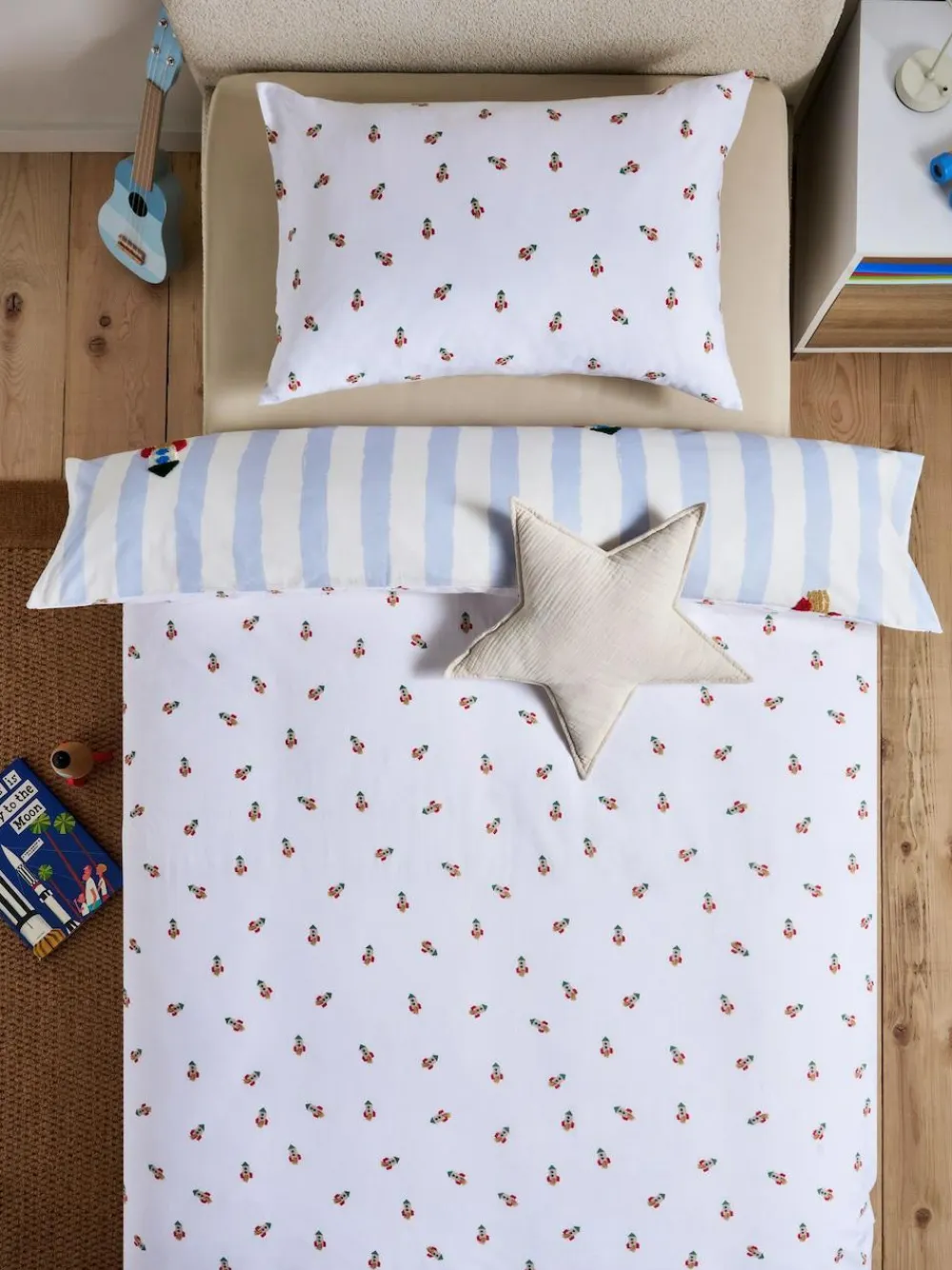 Next Blue/White Tufted Rocket Duvet Cover and Pillowcase Set