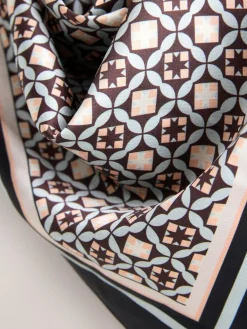 Next Brown Geometric Print Satin Square Scarf^Women Hats, Gloves & Scarves|Hats, Gloves & Scarves