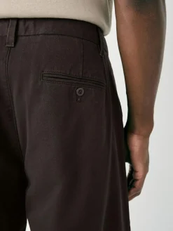 Outlet Next Relaxed Tapered Fit Twin Pleated Stretch Chinos Trousers Brown