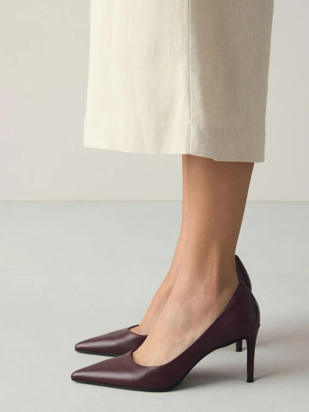 Next Extra Wide Fit Leather Mid Court Shoes^Women Heels