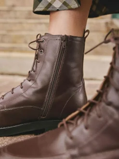 Hot Next Forever Comfort® Lace-Up Ankle Boots Burgundy Red Leather