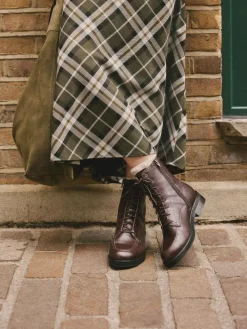 Hot Next Forever Comfort® Lace-Up Ankle Boots Burgundy Red Leather