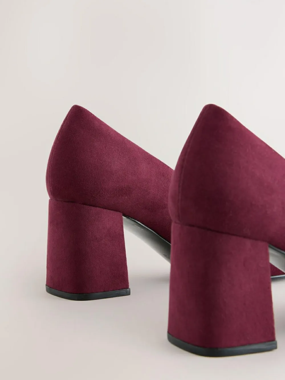 Next Standard/Wide Fit Standard Chisel Toe Block Courts^Women Wide Fit & Extra Wide Fit|Heels