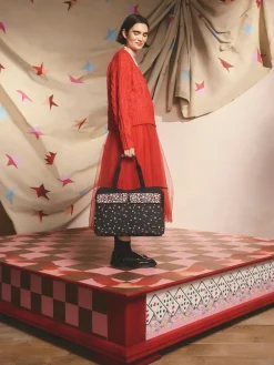 Outlet Cath Kidston Black Folding Star Ditsy Padded Tech Case Bag