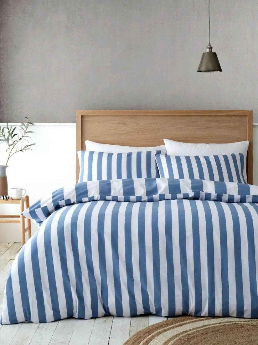Clearance Catherine Lansfield Cove Stripe Reversible Duvet Cover Set Chambray Blue
