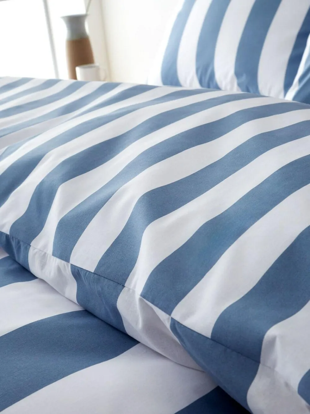 Clearance Catherine Lansfield Cove Stripe Reversible Duvet Cover Set Chambray Blue
